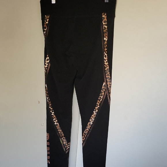 Black Leggings with Leopard Print Accents - Picture 2 of 6